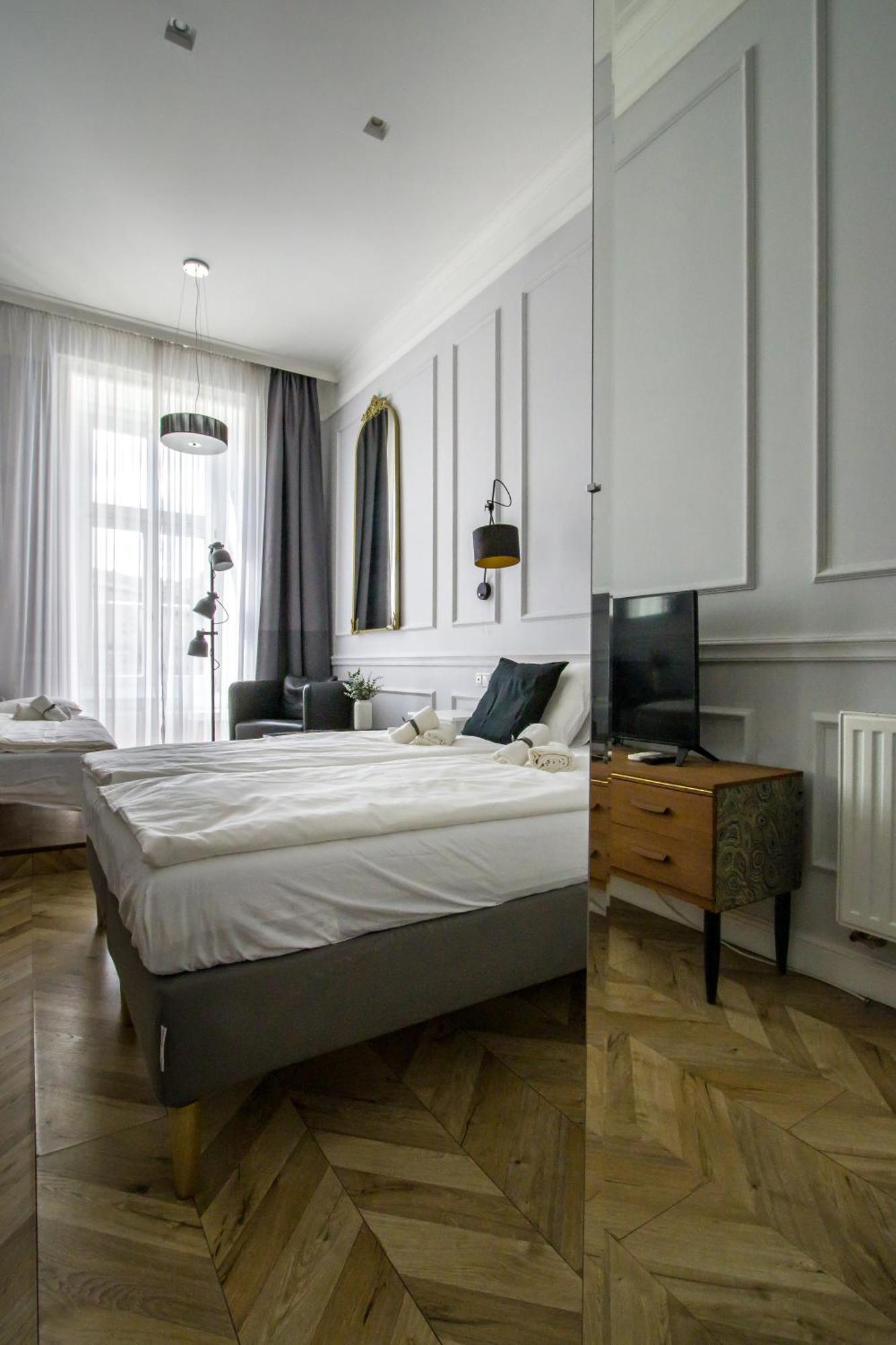 Wilson'S Oktogon Square Suite Apartment 부다페스트 외부 사진